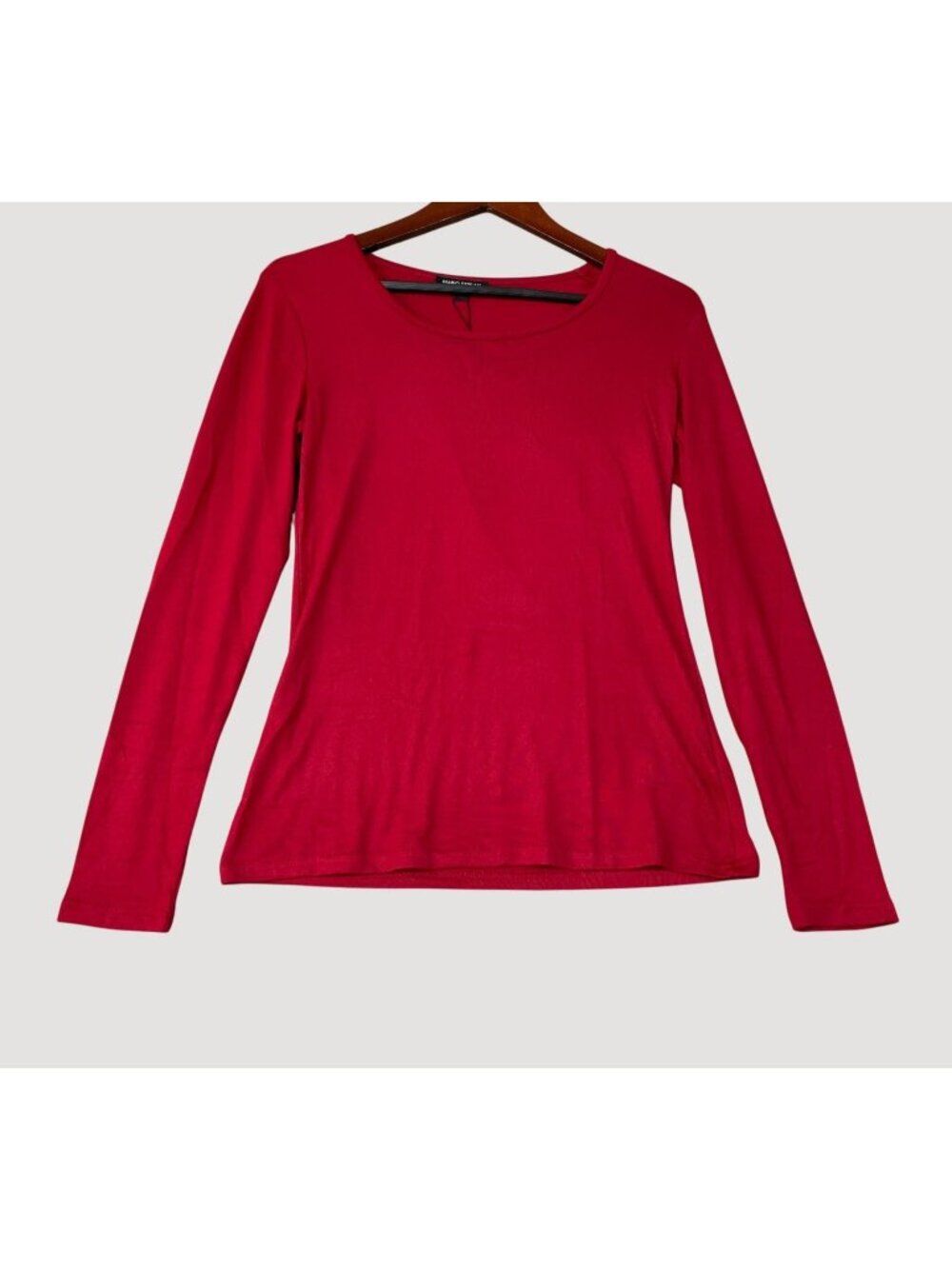NWT Mario Serrani Women's S Red Long Sleeve Knit Top